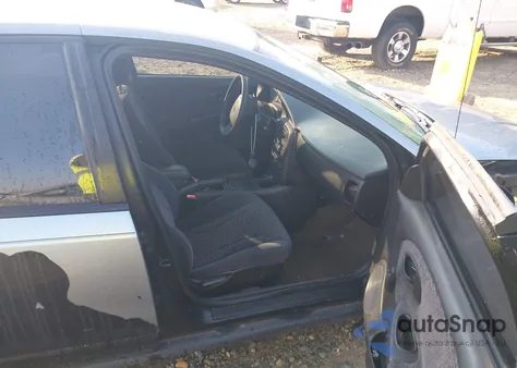 2002 Saturn S-Series Sl2 z USA, uszkodzony, nr VIN 1G8ZK52722Z247540